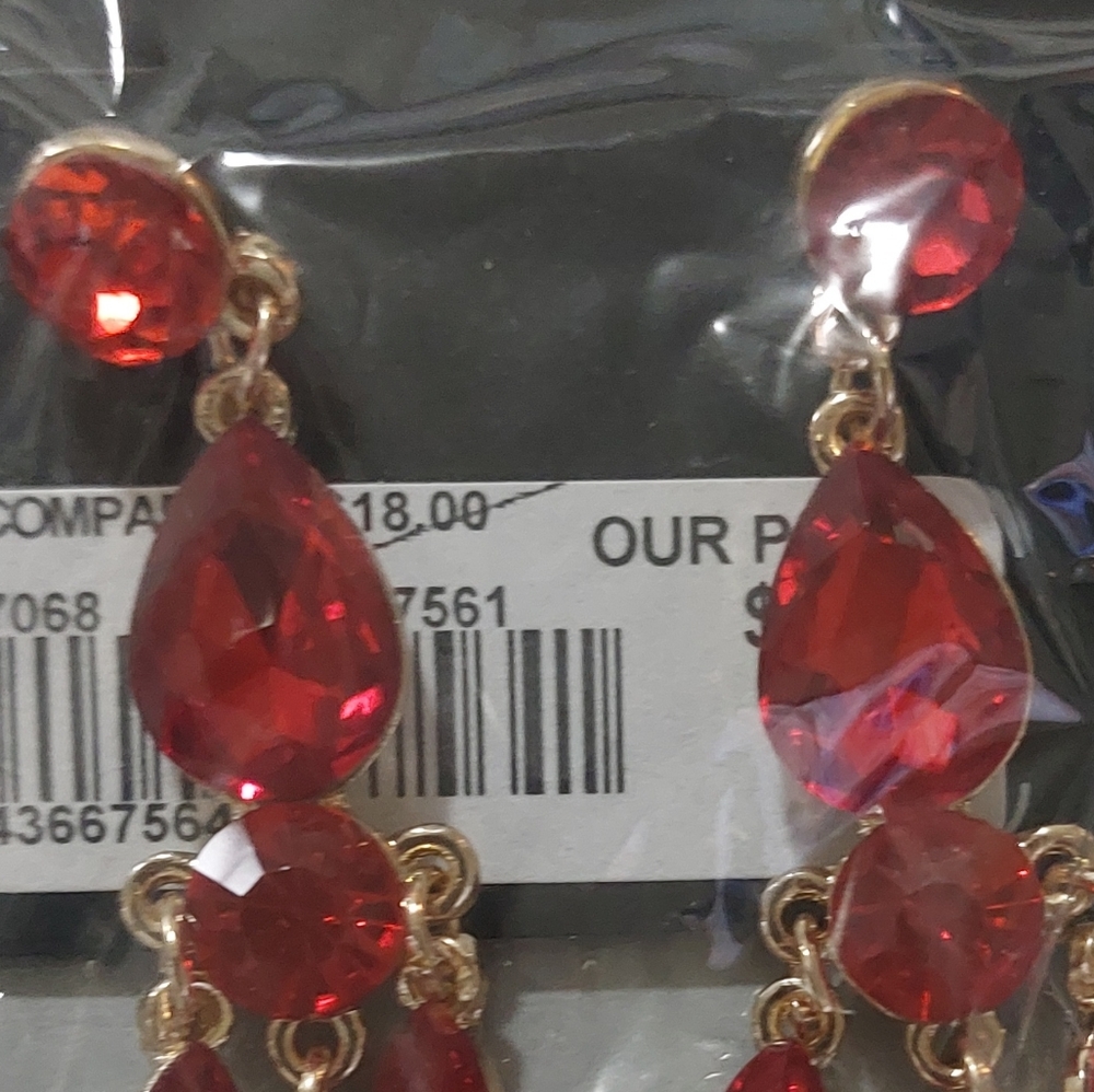 Earrings - Picture 2 of 2